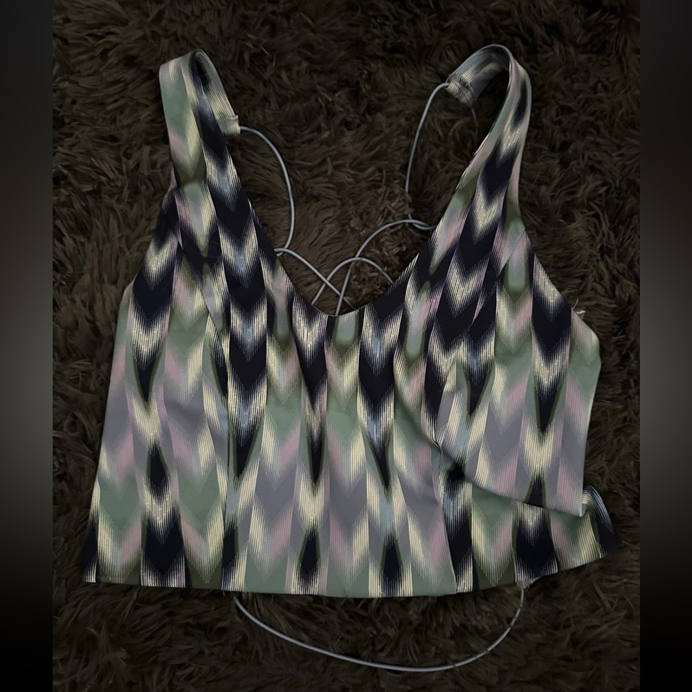 New Free People Movement She's Got Rhythm Crop Printed Geometric Size S/XL